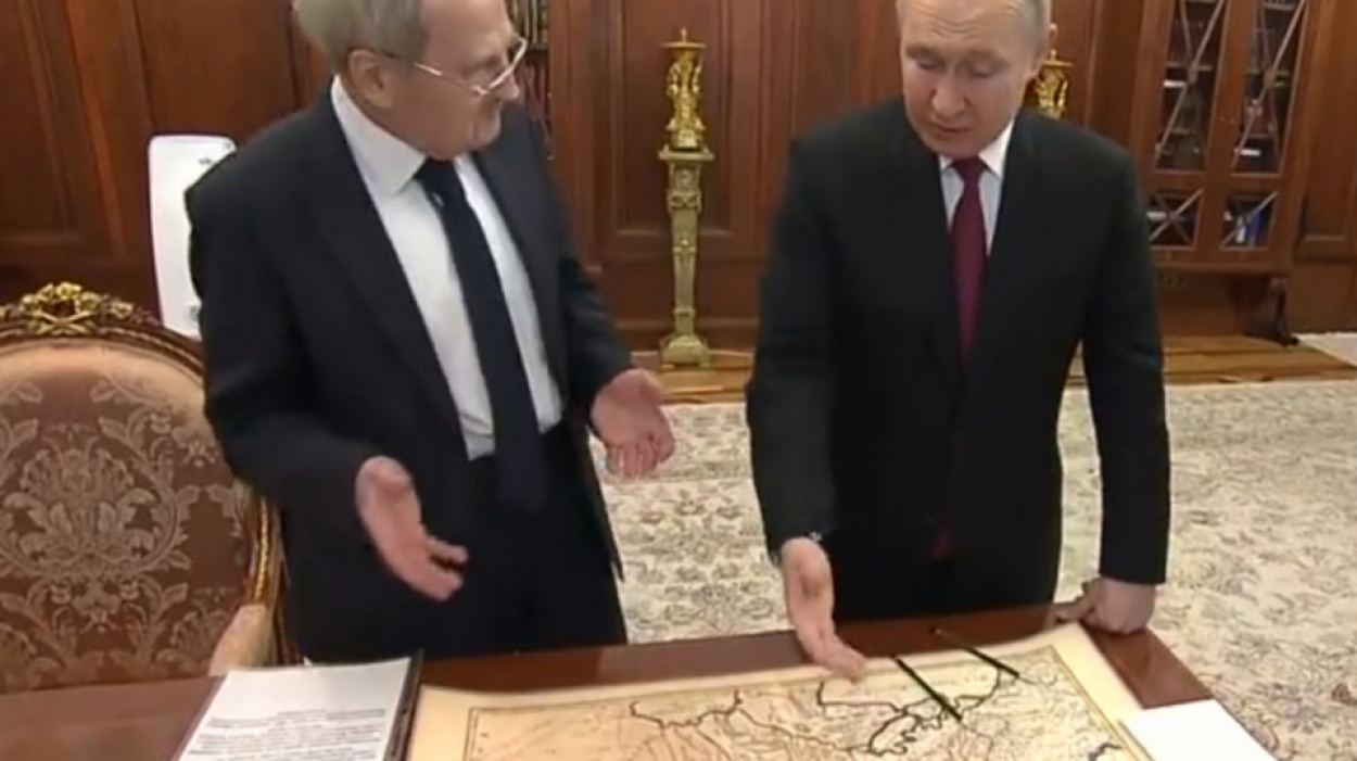 Putyin egy 400 éves térképpel próbálta bizonyítani, hogy Ukrajna nem létezik – holott pont Ukrajnára mutat