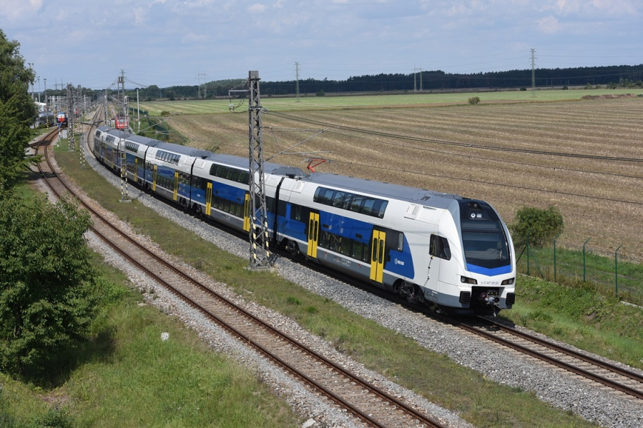 Július 1-től az intercityre és a helyjegyköteles vonatokra is érvényes az országbérlet