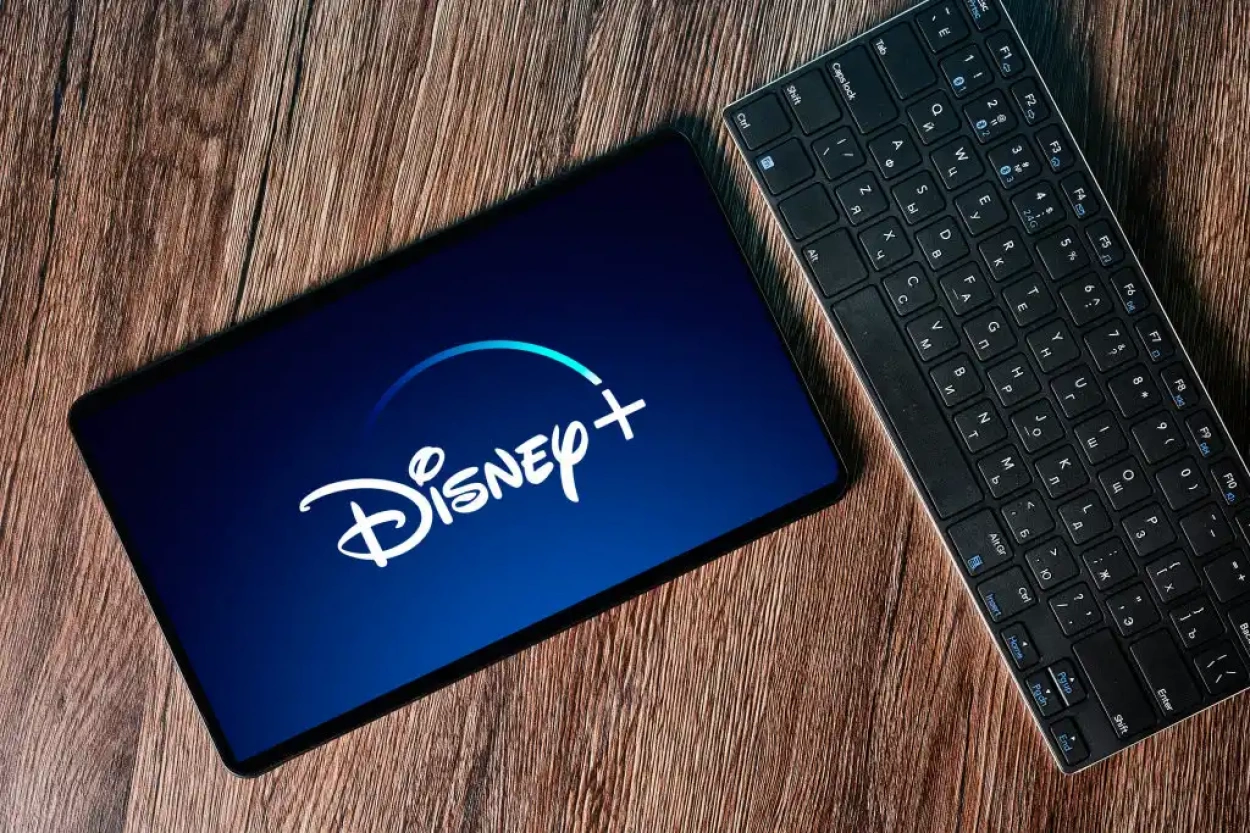 Összefogja a streaming szolgáltatásokat a Disney és a Warner