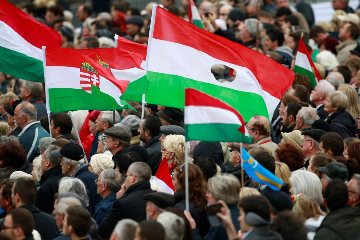 Az 1956-os forradalom emléknapja: Tisztelet és emlékezés a hősökre Budapesten