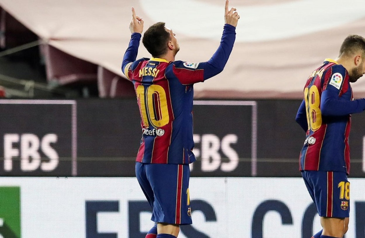 Messi beperli a szerződését nyilvánosságra hozó lapot