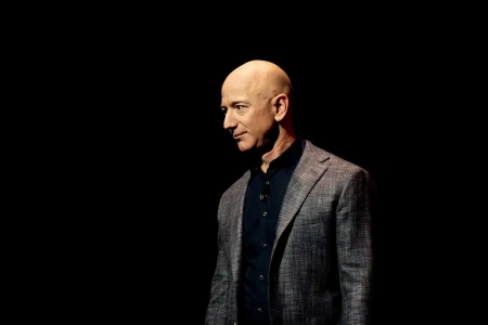  Jeff Bezos újabb 5 milliárd dollárnyi Amazon-részvényt ad el