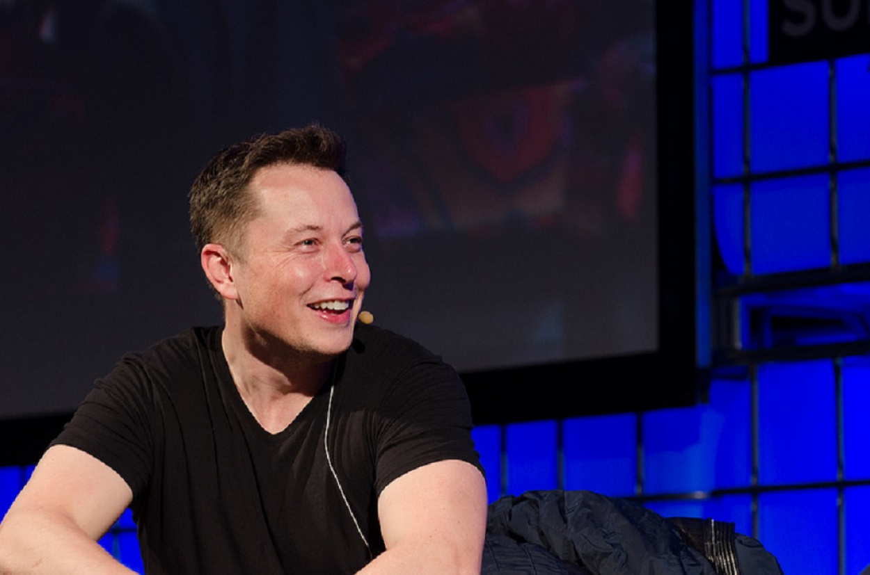 Elon Musk már titkosítaná a Twitter-üzeneteket
