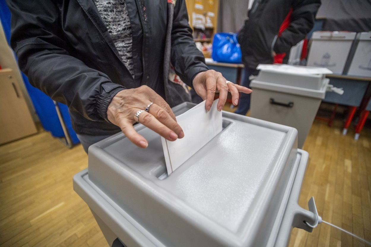 Választás 2022 – elkezdődött az országgyűlési képviselő-választás, már több mint 10 százalékos a részvétel