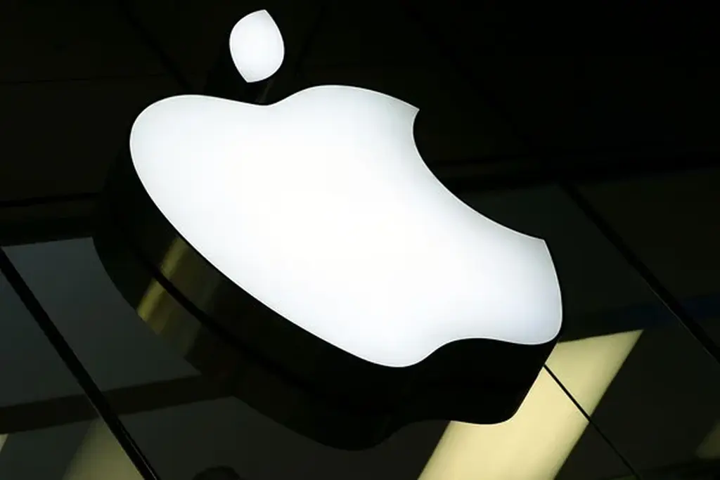 Apple-botrány: megkezdődtek a visszatérítések