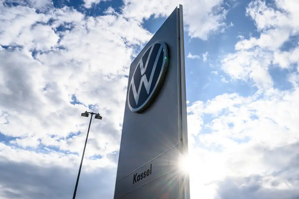 Leépítések jöhetnek a Volkswagennél