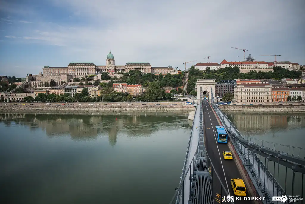 Időjárás miatti módosítások: Rövidített és terelt buszjáratok Budapesten