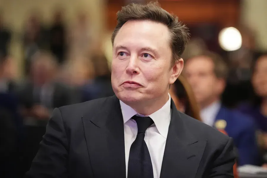 Elon Musk 97,4 milliárd dollárt ajánlott az OpenAI-ért