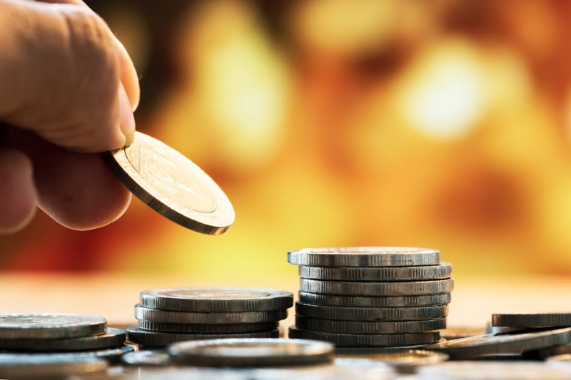 Ha alapszámlát nyitsz egy bankban, rövidesen már csökkent havidíjért teheted ezt meg