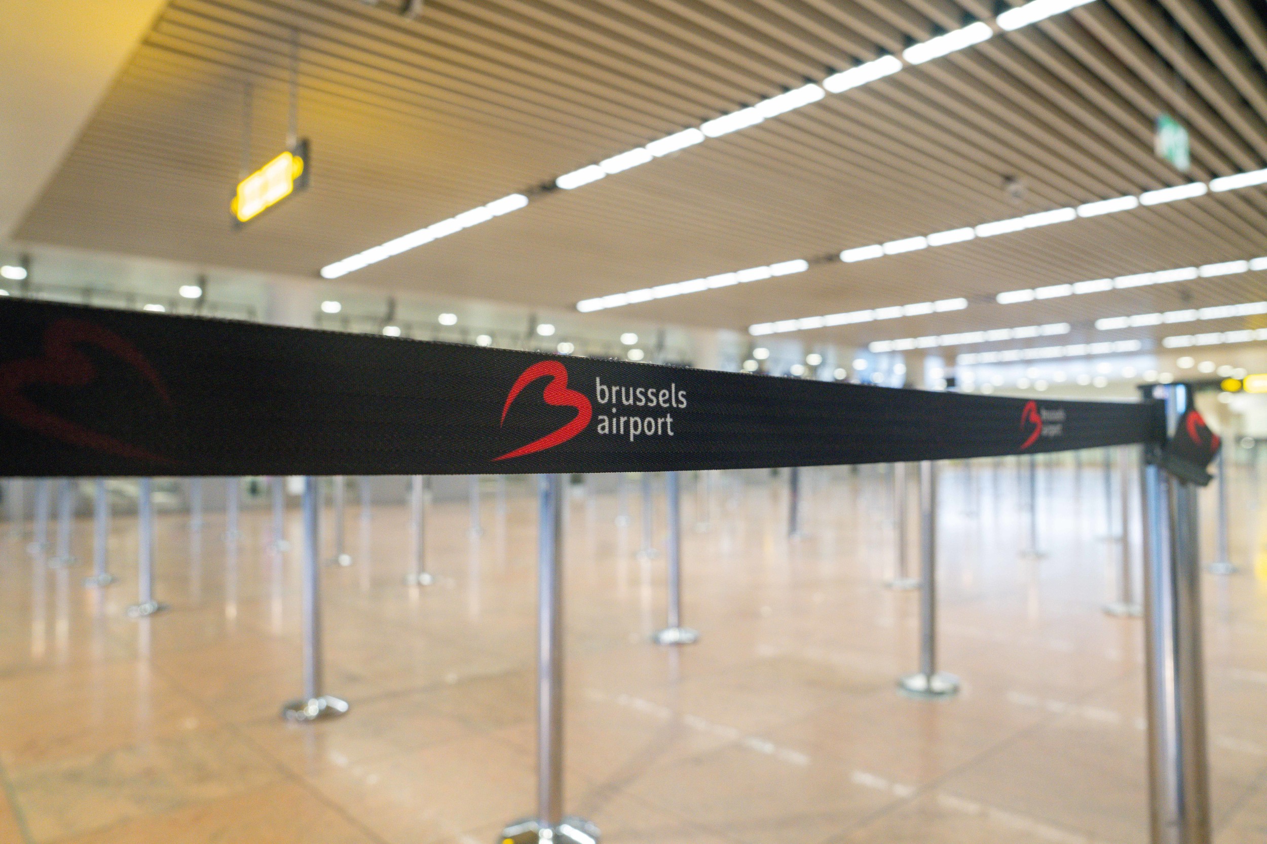 Háromnapos sztrájk bénítja meg Belgiumot: leállnak a vonatok, buszok és repterek