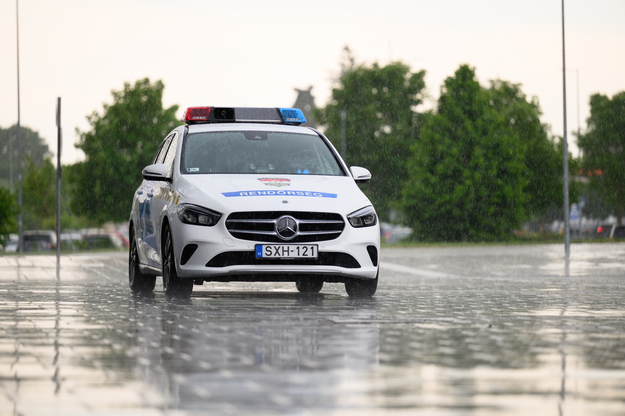 Nagyszabású razzia a Szőlő utcában: több hatóság vizsgálja a javítóintézet ügyét