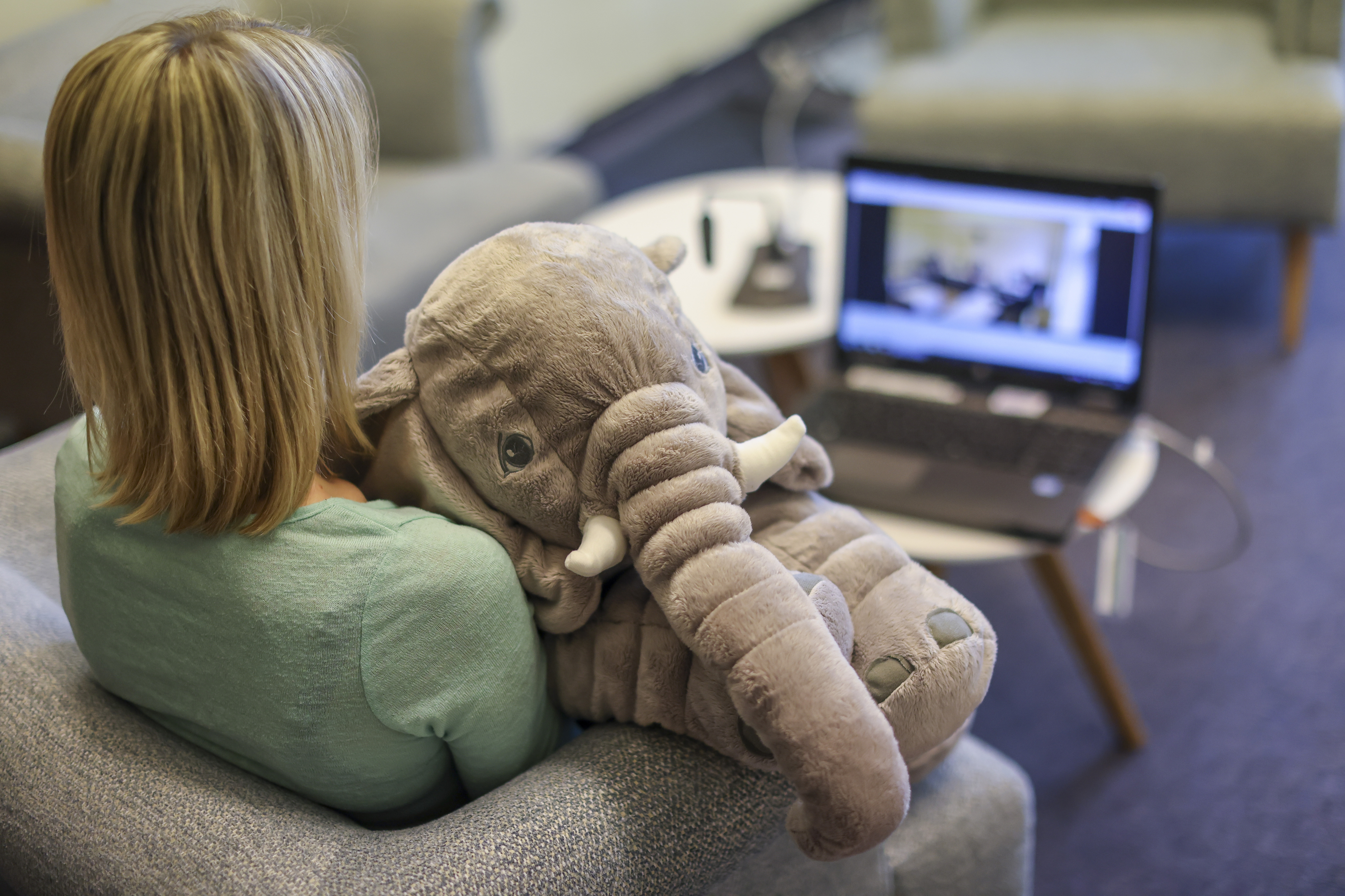 Elítélte a bíróság a 11 éves kislányukat szexuálisan bántalmazó házaspárt