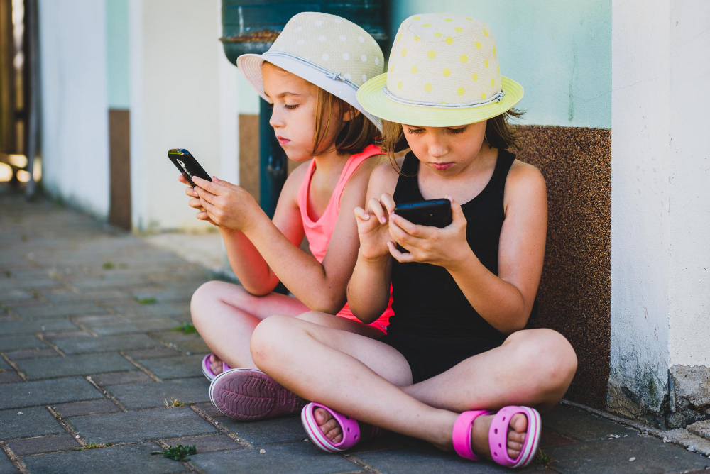 2026-tól indulhat Magyarországon a szűrt mobilinternet