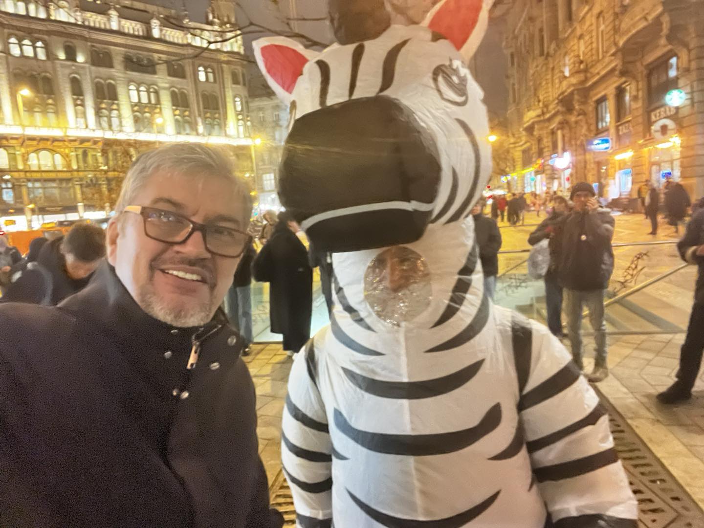 Szuszi, Pizsi és a többiek: Kiderültek a hatvanpusztai zebrák nevei