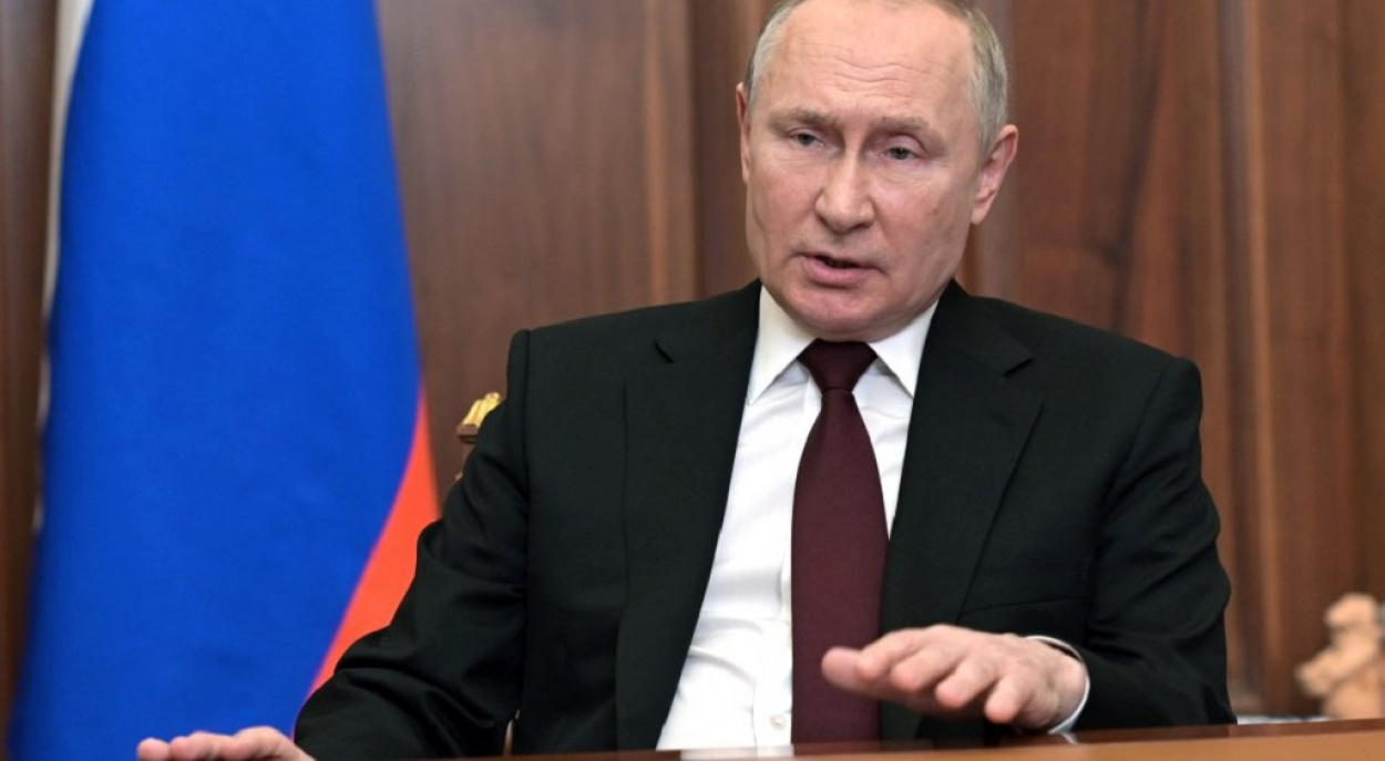 Kamutalálkozót rendez a Kreml a frontkatonák szüleivel, hogy mentegessék Putyint
