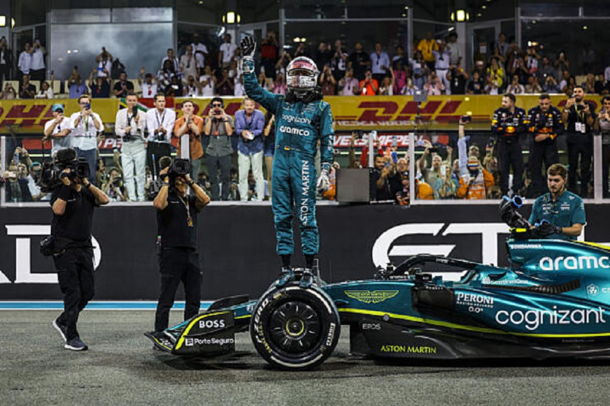 F1: pontszerzőként köszönt el a sportágtól a négyszeres világbajnok Sebastian Vettel
