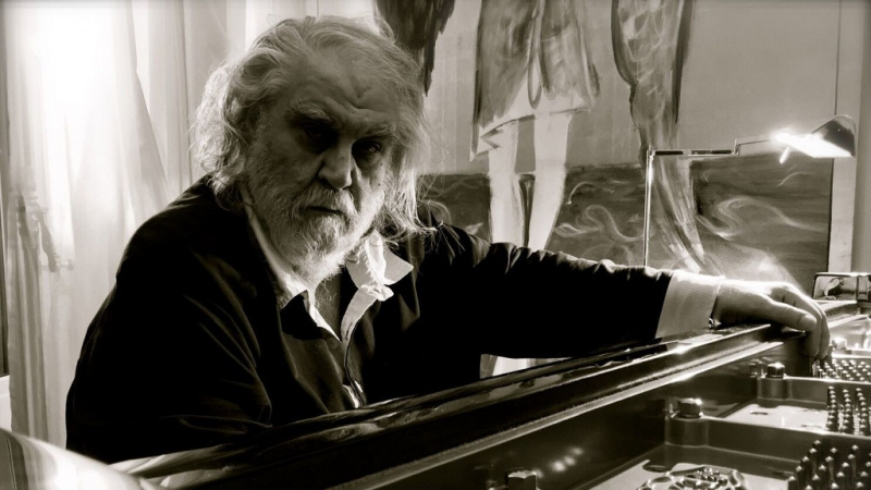 Elment Vangelis, aki a zajok káoszából zenét volt képes alkotni