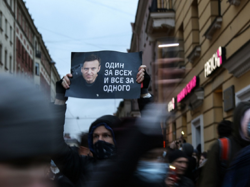 Abbahagyta az éhségsztrájkot Navalnij