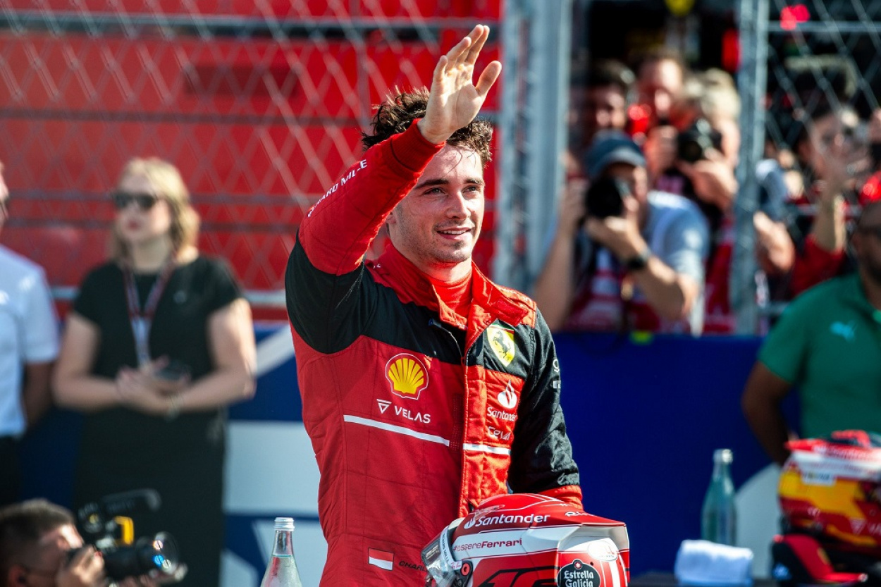 F1 Azeri Nagydíj: csak a szokásos, Leclerc indul a pole-ból!