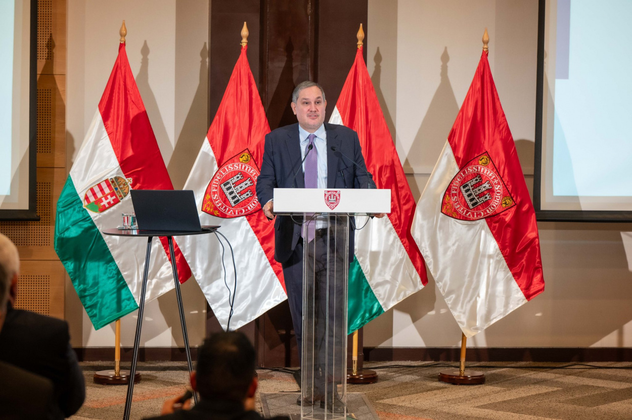 Öt százaléknyi MBH-részvényt adott el az állam