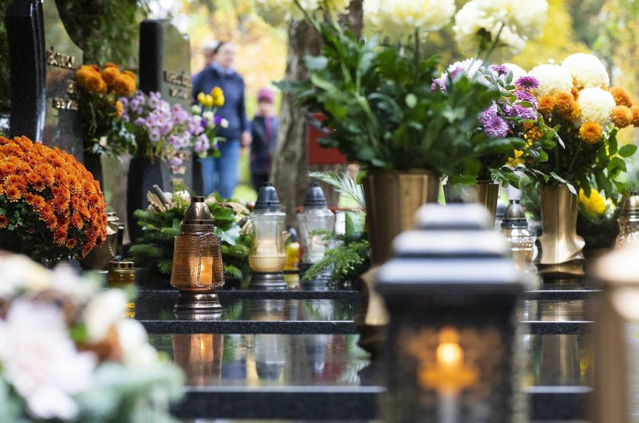 Egyre többen kérnek különleges búcsúztatást, holott drasztikusan megdrágult a temetkezés