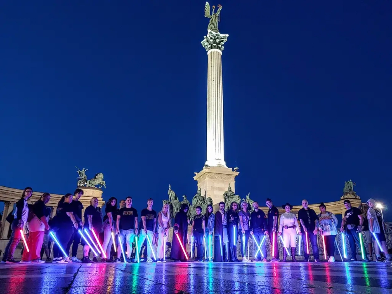 Rohamosztagosok a Hősök terén