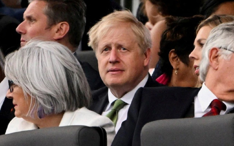 Megbukhat a brit miniszterelnök! Bizalmi szavazás lesz este Boris Johnson ellen!