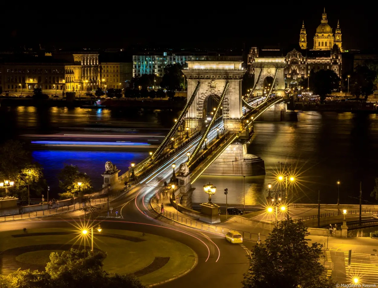 Éjszaka többen hallottak lövöldözéseket Budapesten