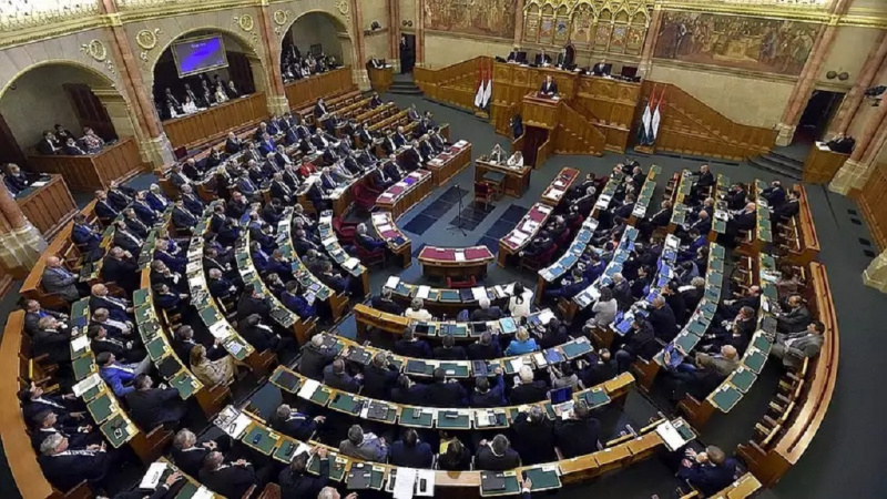 Mától kezdi meg a munkát az új Országgyűlés