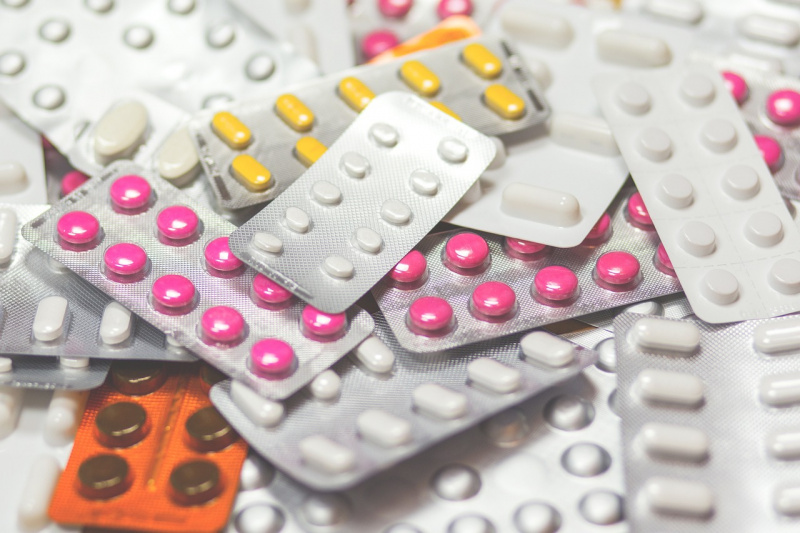 Elképesztő infláció a gyógyszeriparban, a patikákban kialakulhat gyógyszerhiány
