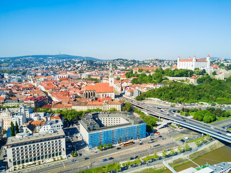 Megbukott a szlovák kormány