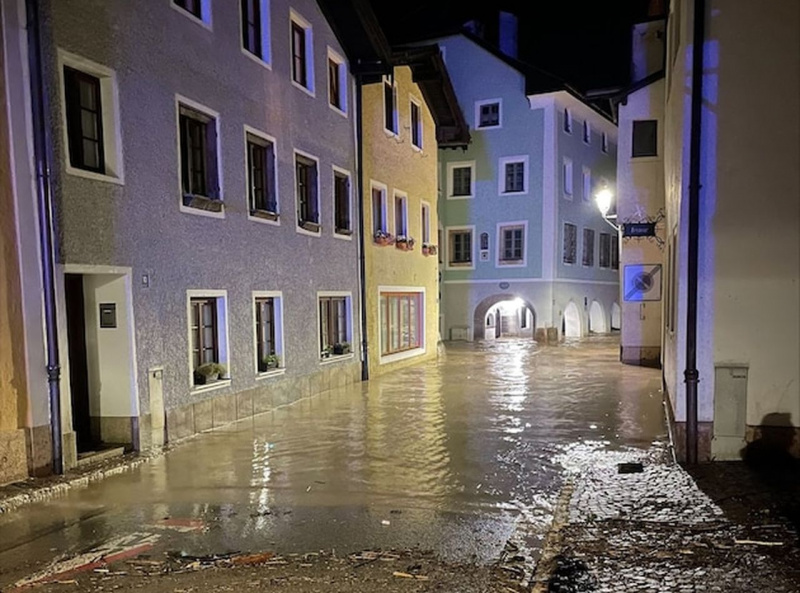 Szükségállapotot hirdettek Bajorországban