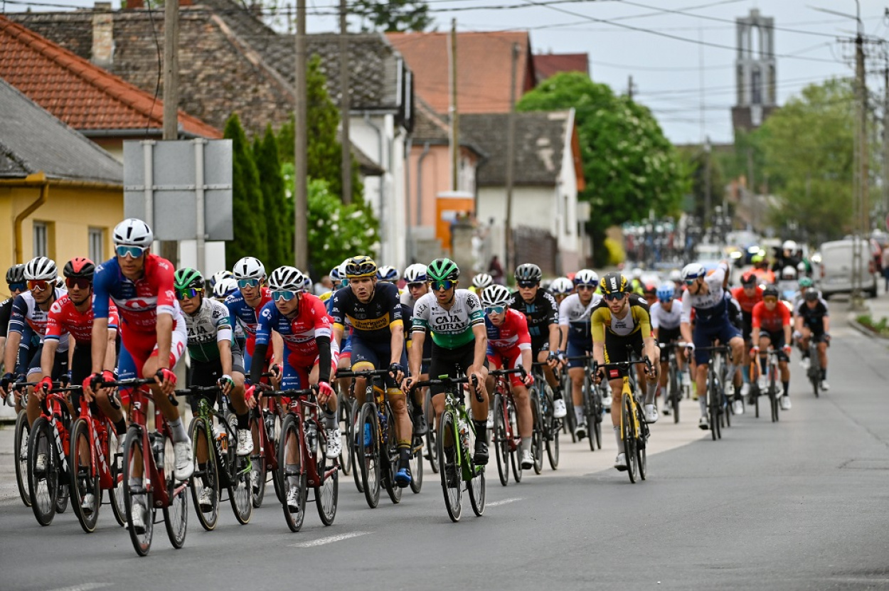 Elindult a Tour de Hongrie, Valter már negyedik a Giro-n
