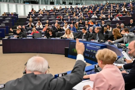  Mit csinálnak az Európai Parlament képviselői?