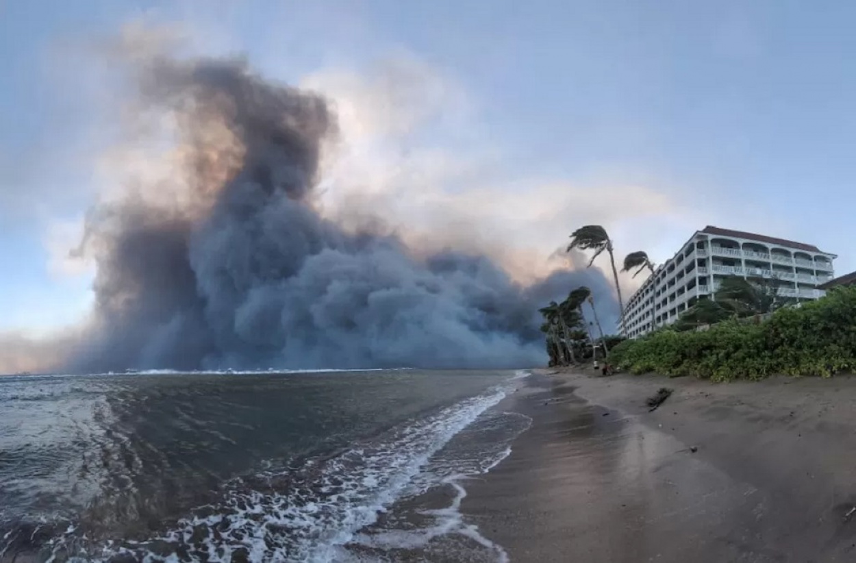 Tűzvész Hawaii-on - Még mindig több mint ezer ember után kutatnak