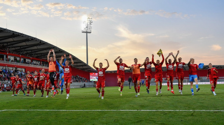  Konferencialiga: történelmi továbbjutás Kisvárdán, vereséggel is a következő körben a Fehérvár, kiesett a PAFC