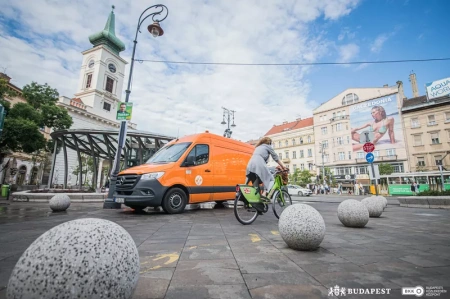  BKK: Rend és tisztaság a Kálvin téren