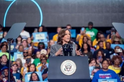 Kamala Harris lefasisztázta Donald Trumpot