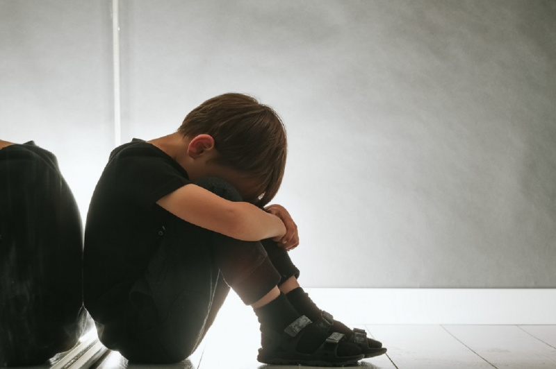 Elszabadult a pokol! Gázpisztollyal fenyegettek kisgyerekeket egy budapesti iskolában