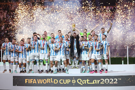  Foci-vb: megvan a világbajnokság álomtizenegye, az argentinok 42 millió dollárt kapnak az arany mellé