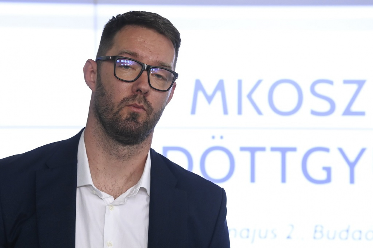 Folytatódik a sportági szövetségek politikusmentesítése – a kosarasok új elnöke Báder Márton lett