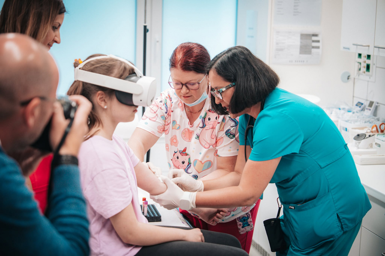 Virtuális valóság a gyermekkórházban: vérvétel és gyógytorna stressz nélkül