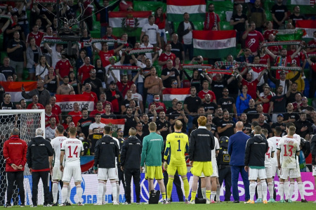  Példátlan büntetés az UEFA-tól: három zárt kapus meccs!