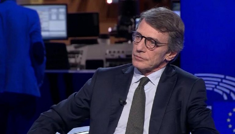 Elhunyt az Európai Parlament elnöke