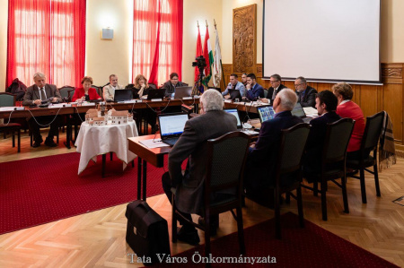  Egy magyar városban ingyenes lesz januártól a tömegközlekedés