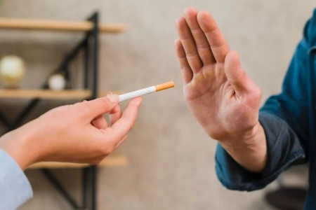 Nagy-Britannia elfogadta a dohánytermékek vásárlásának betiltásáról szóló tervezetet