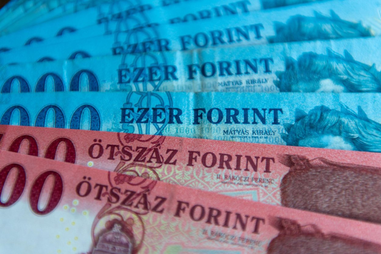 Újabb meglepetést okozott a forint