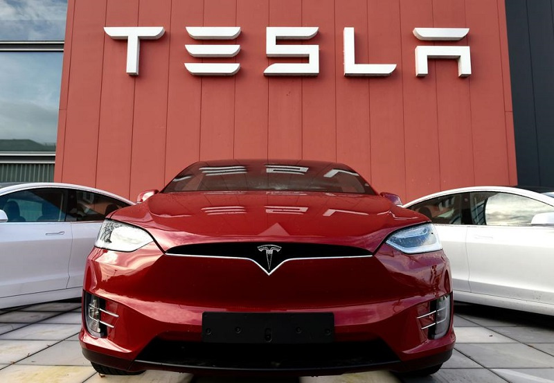 Magyarországra jön a Tesla!