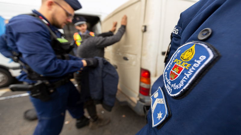 Két iraki fegyveres lövöldözött Budapest határában magyar rendőrökre – elfogták az elkövetőket