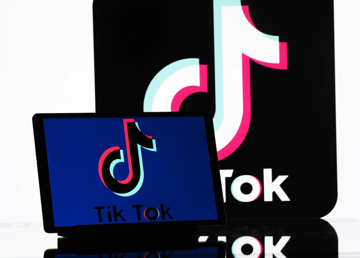 A TikTok lekapcsolása az Egyesült Államokban: Egy nap alatt visszavonták a döntést